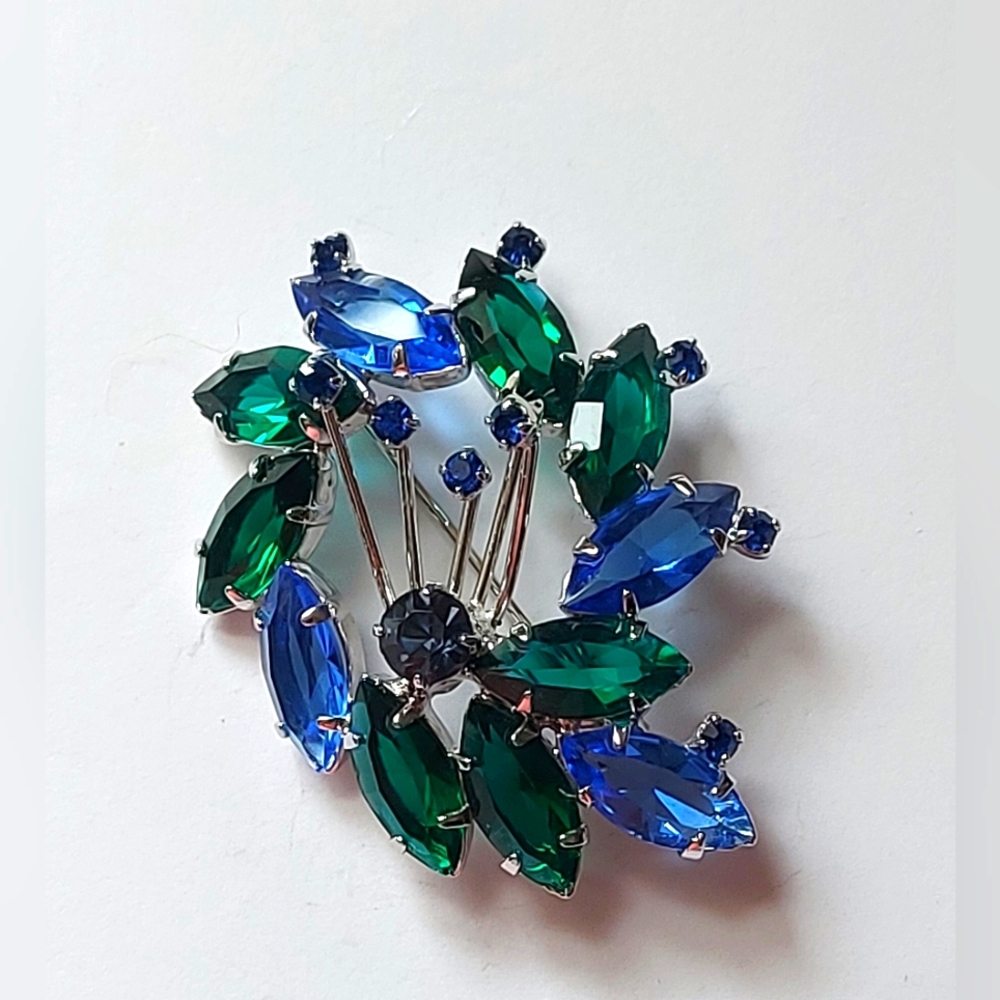 Vintage Mid-Century Blue Green Open-Back Navette Rhinestone Pinwheel Brooch
